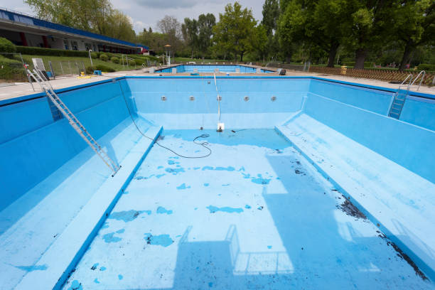 Best 24-hour water damage restoration  in Center Hill, FL